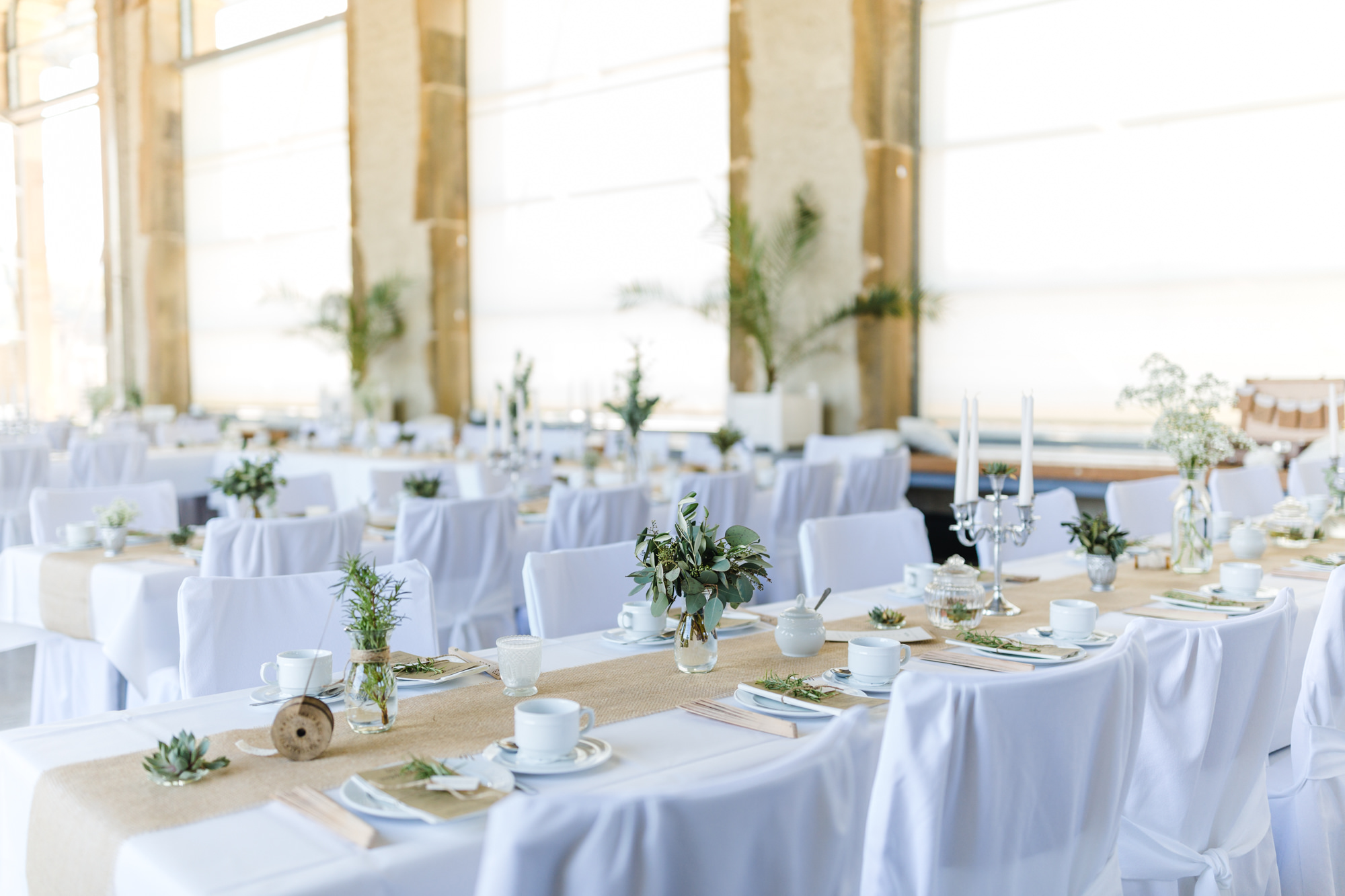 Hochzeit mit freier Trauung im Schloss Weikersheim - Orangerie - fotografiert von Yvonne & Rolland Photography