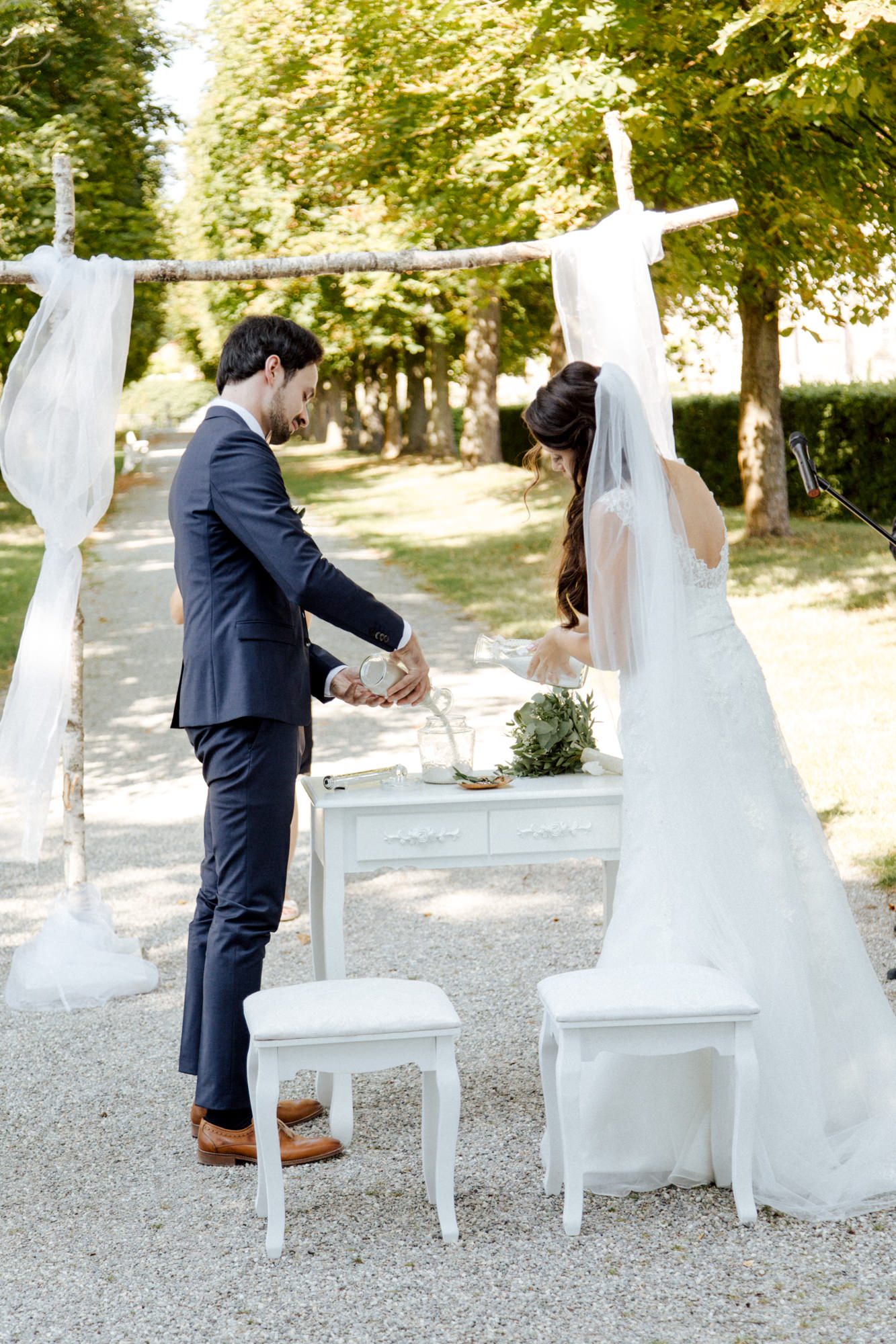 Hochzeit mit freier Trauung im Schloss Weikersheim - Orangerie - fotografiert von Yvonne & Rolland Photography