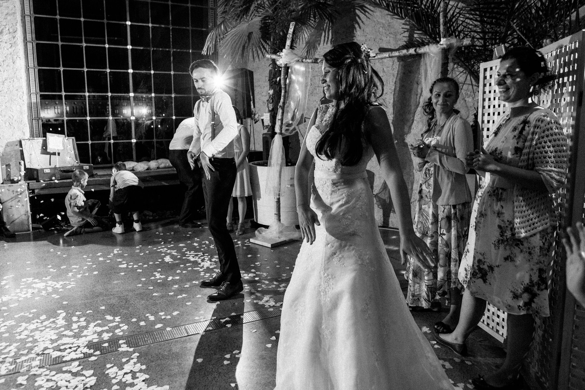 Hochzeit mit freier Trauung im Schloss Weikersheim - Orangerie - fotografiert von Yvonne & Rolland Photography