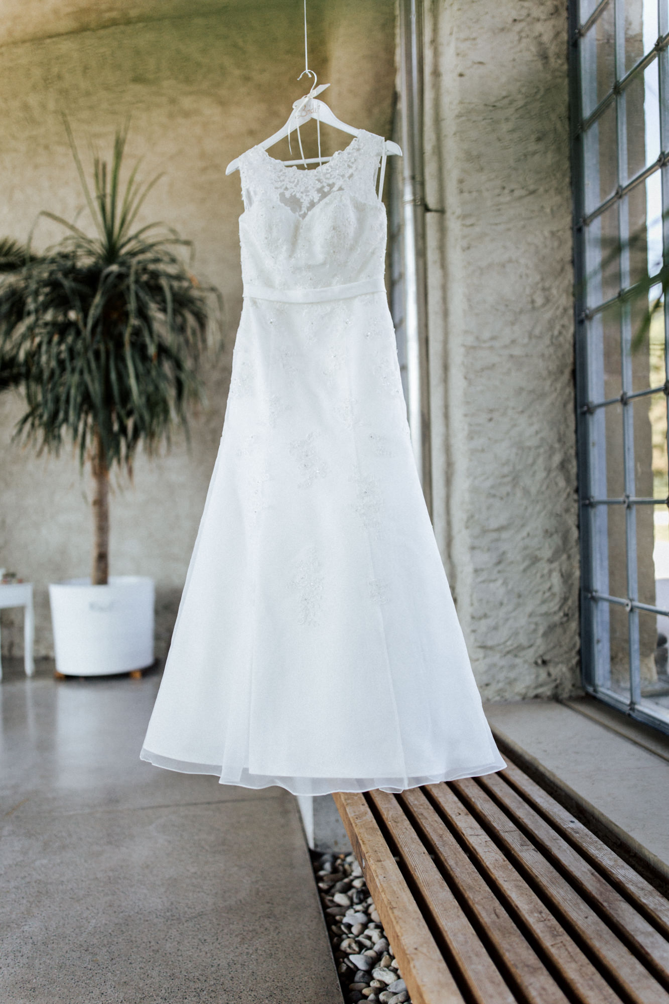 Hochzeit mit freier Trauung im Schloss Weikersheim - Orangerie - fotografiert von Yvonne & Rolland Photography