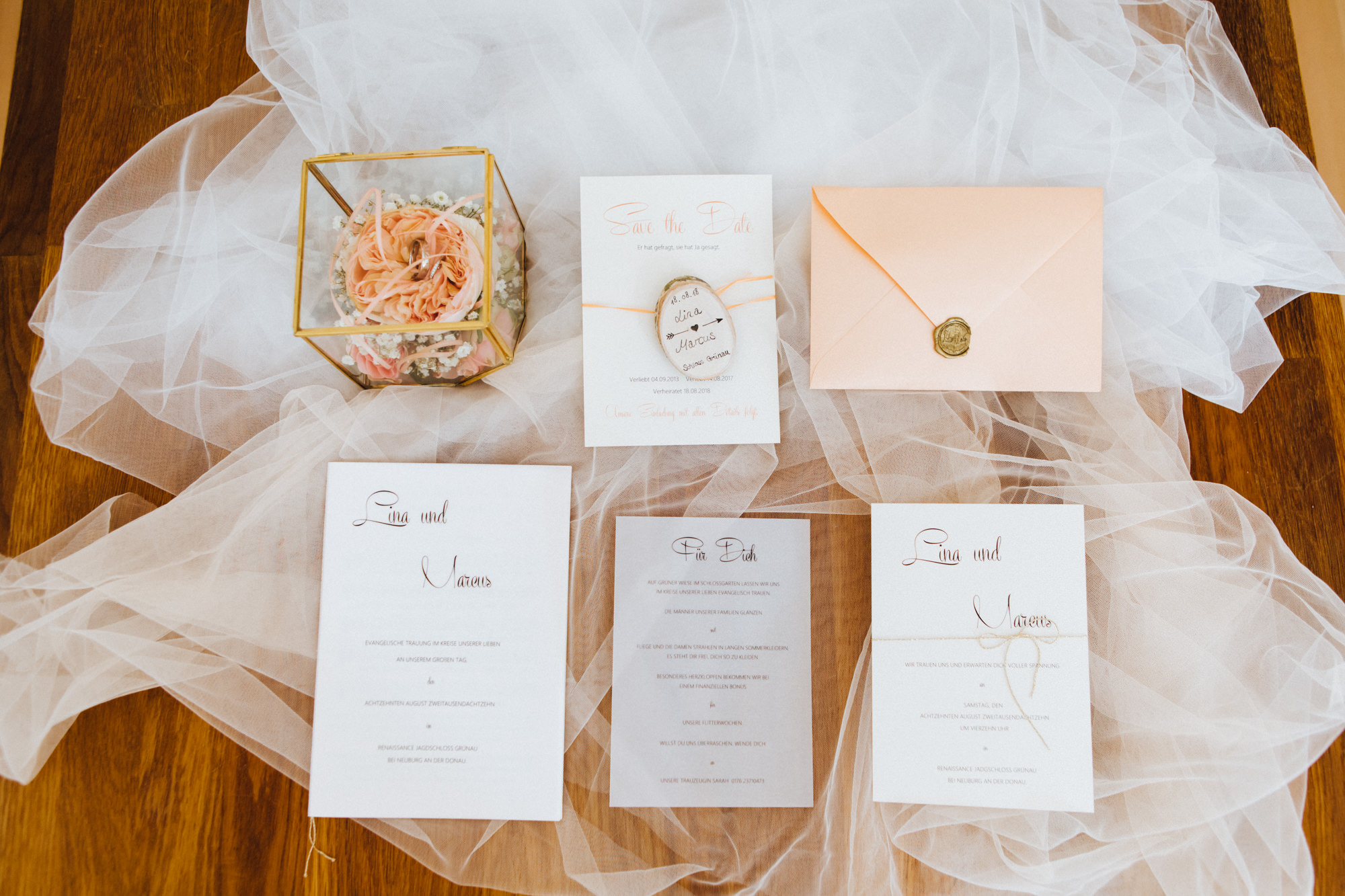 Hochzeit von Lina und Marcus auf Jagdschloss Grünau fotografiert von Yvonne & Rolland Photography