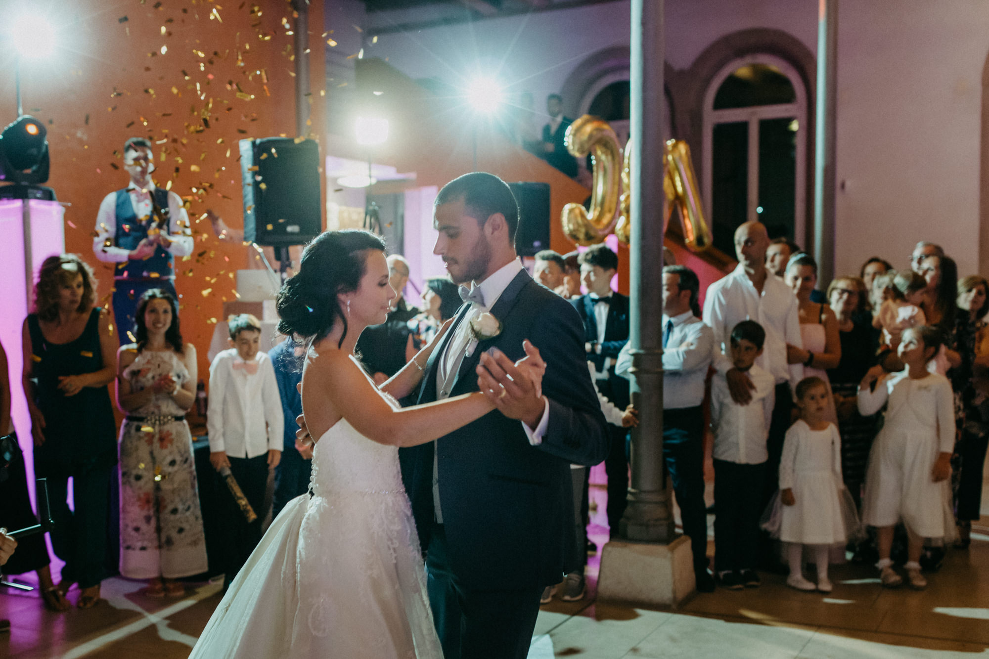 Heiraten Schranne in Giengen bei Heidenheim Italienische Hochzeitsreportage fotografiert von Yvonne & Rolland Photography