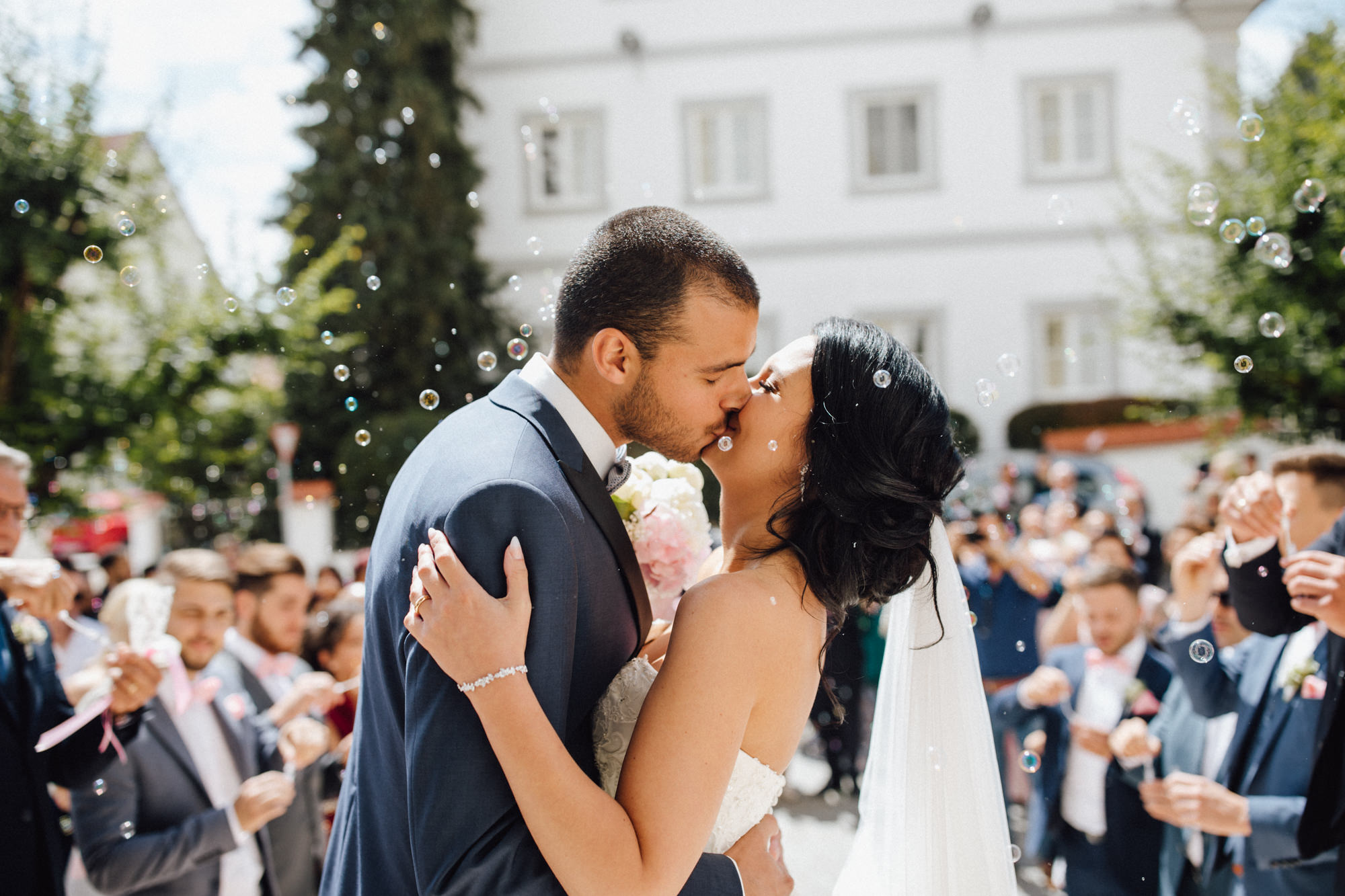 Hochzeitsfotografie Ulm Fotostudio Hochzeitsfotograf Heidenheim  Italienische Hochzeitsreportage fotografiert von Yvonne & Rolland Photography