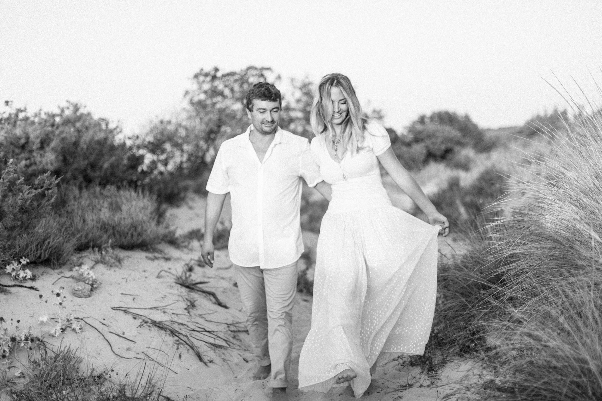 Elopement-Shooting am Strand von Sardinien fotografiert von Yvonne & Rolland Photography