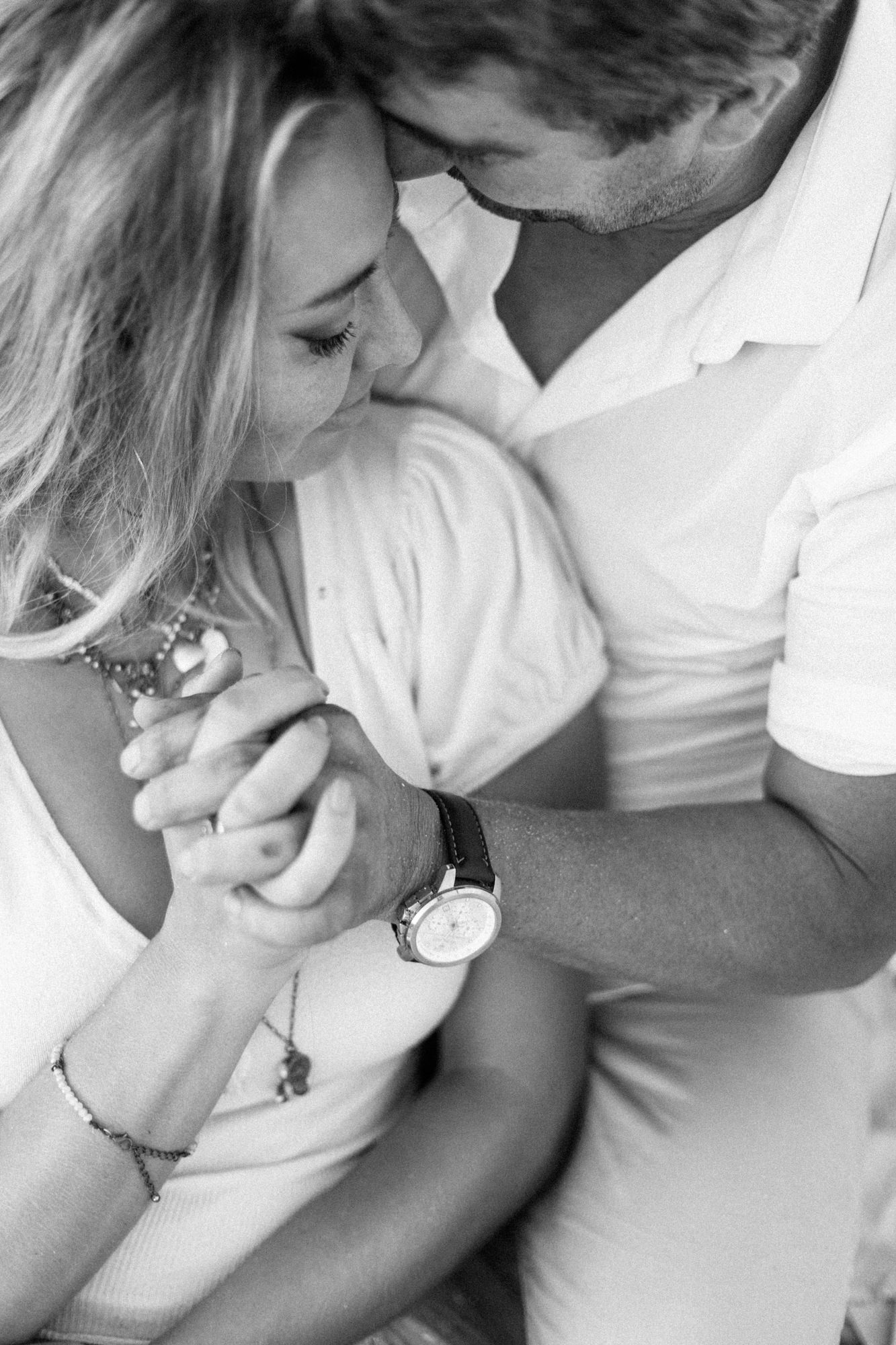 Elopement-Shooting am Strand von Sardinien fotografiert von Yvonne & Rolland Photography