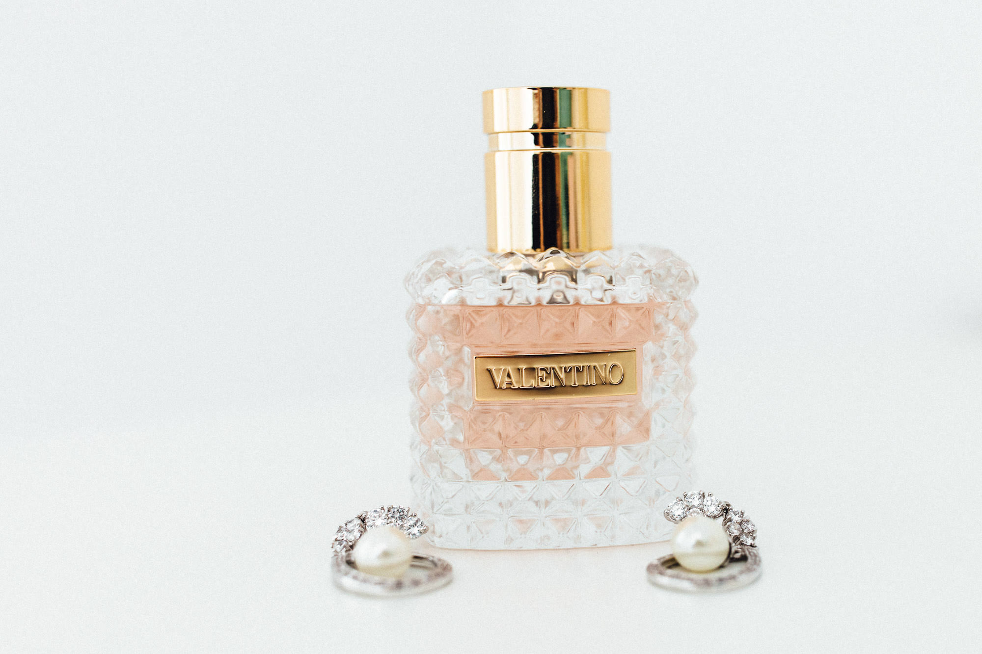 Sommerhochzeit in einer Scheune von Julia & Marco - Hochzeitsreportage fotografiert von Yvonne & Rolland Photography