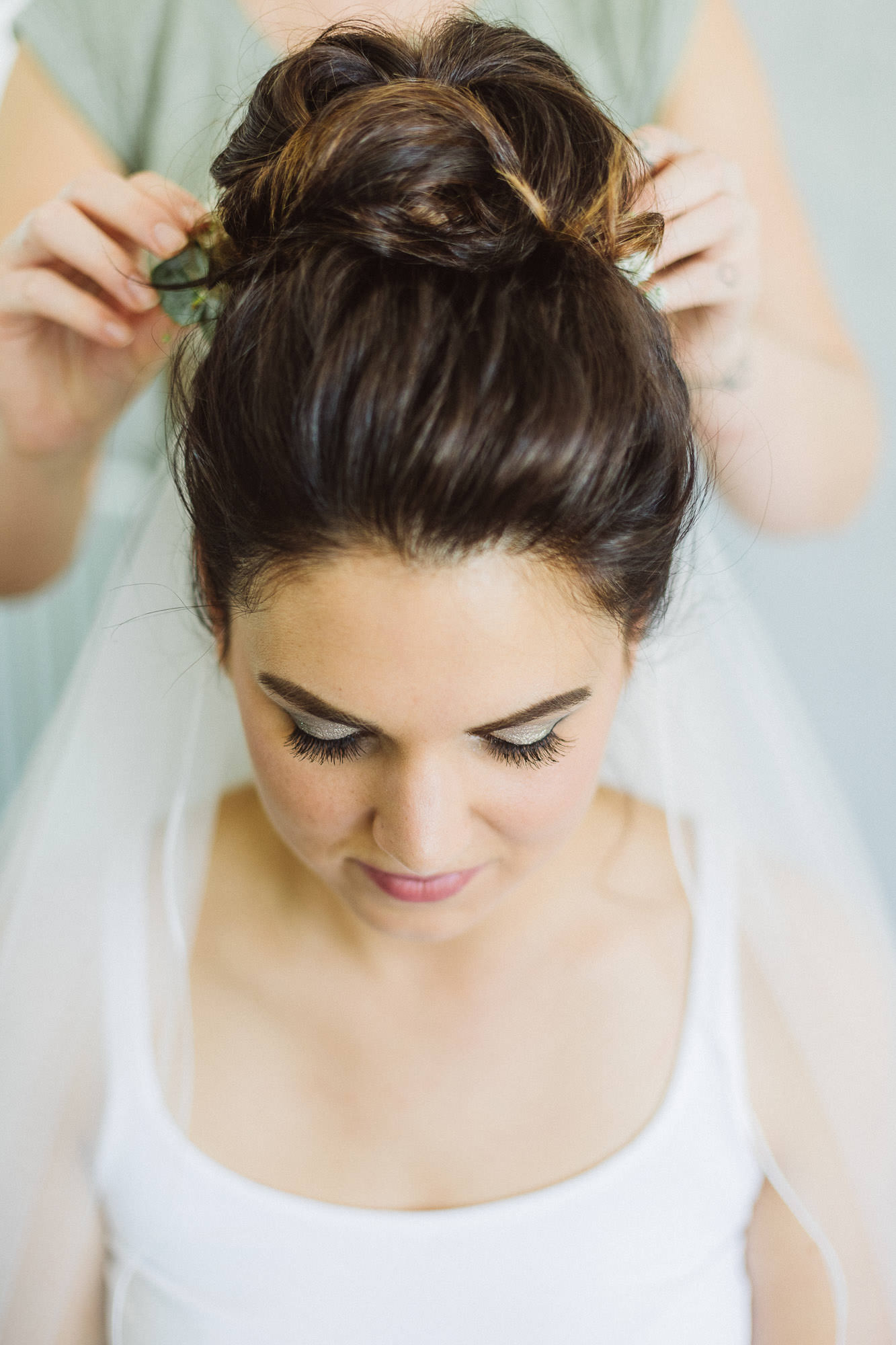 Sommerhochzeit in einer Scheune von Julia & Marco - Hochzeitsreportage fotografiert von Yvonne & Rolland Photography