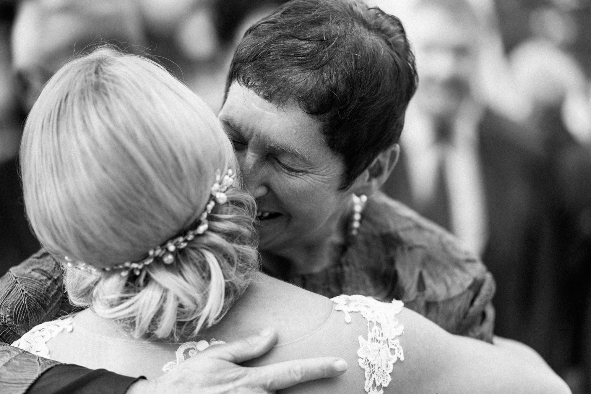 Herbsthochzeit in Wental, Bartholomä - fotografiert von Yvonne & Rolland Photography