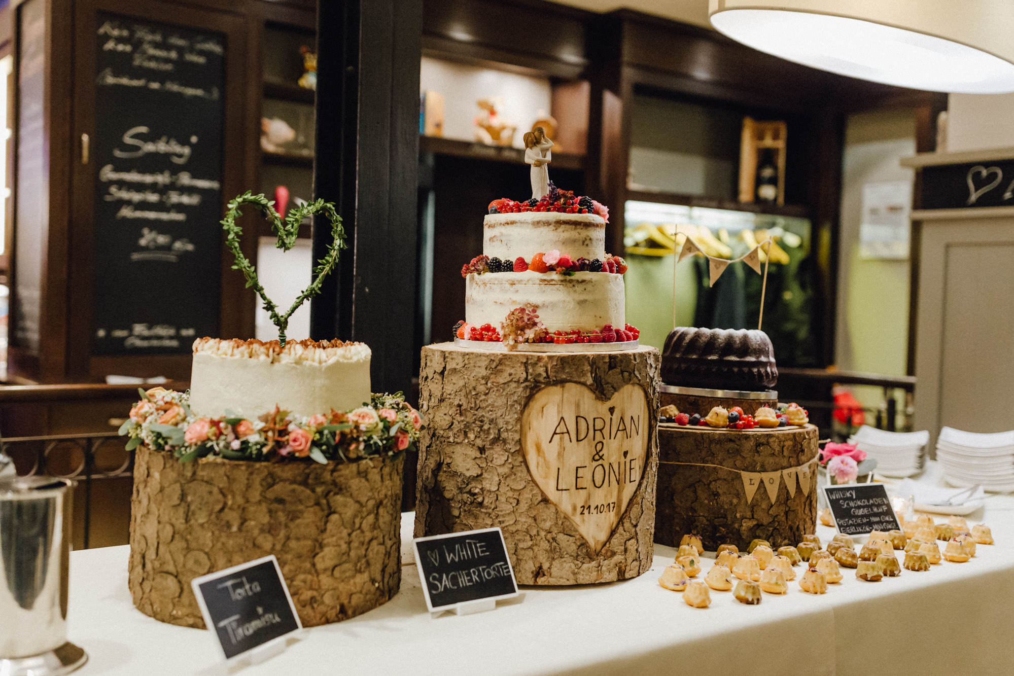 Herbsthochzeit in Wental, Bartholomä - fotografiert von Yvonne & Rolland Photography